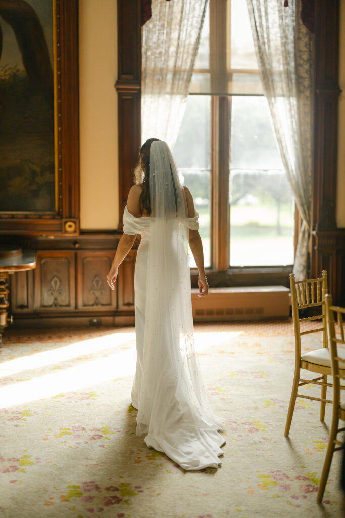 bride at canfield casino in Saratoga springs, NY